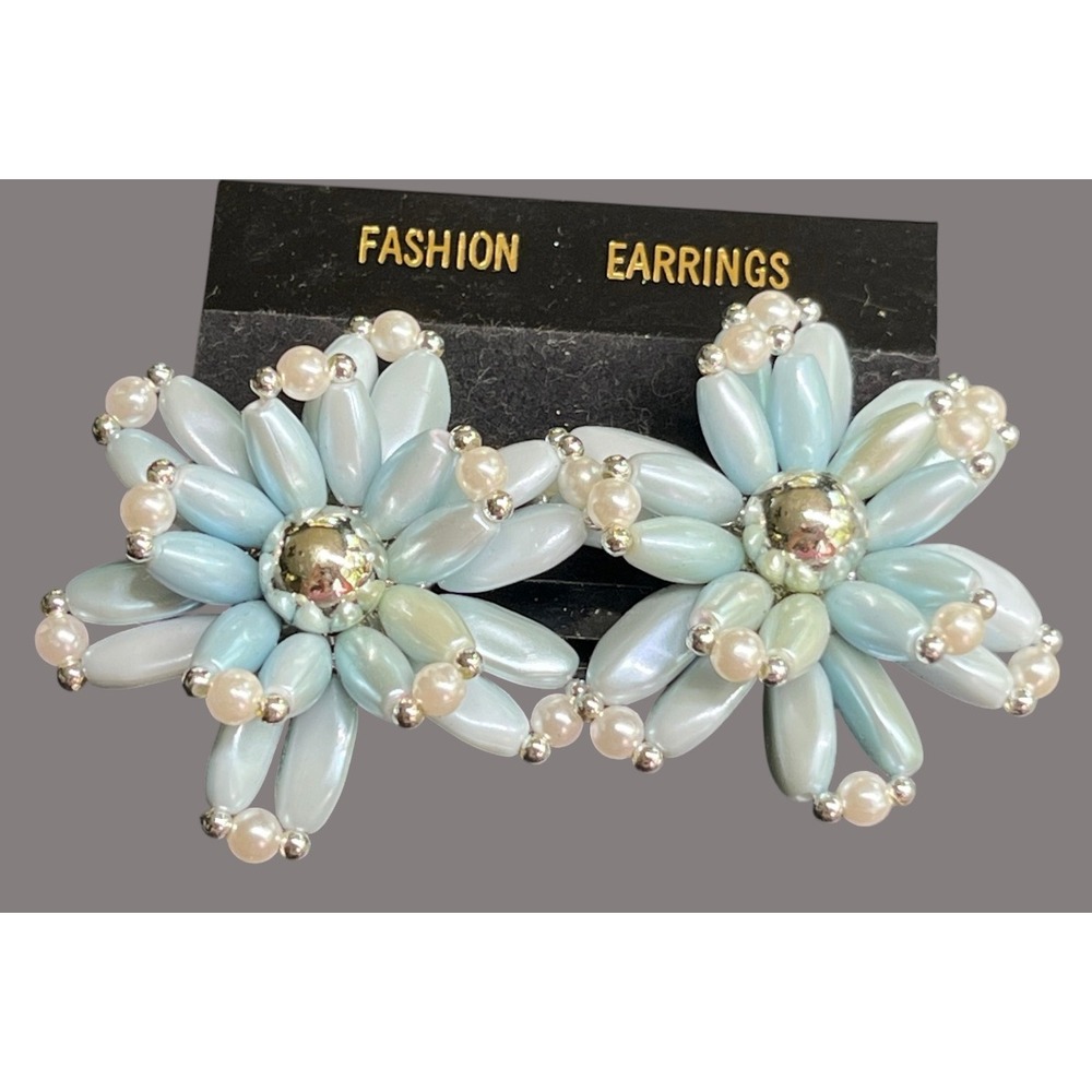 Vintage CLIP-ON EARRINGS Extra Large BEAD CLUSTER FLOWER Light Blue White Silver